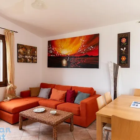 Relax House With Free Parking Apartamento *